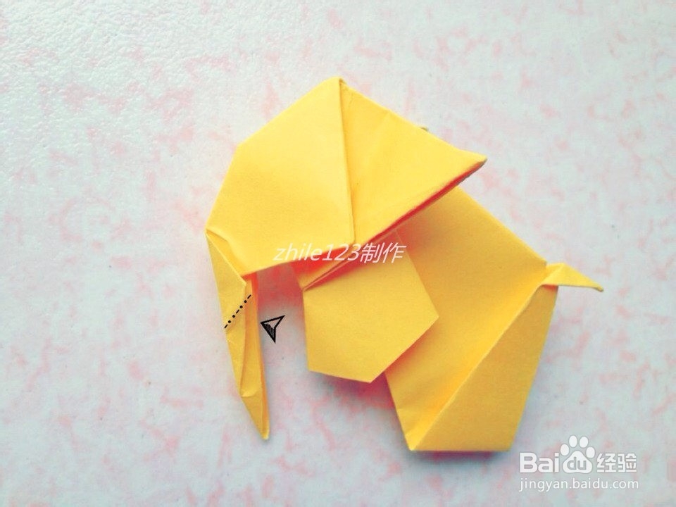 手工折纸制作：[21]一起折:大象