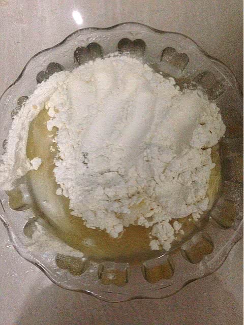 紫薯椰蓉蛋黄月饼