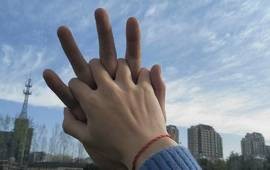 离婚的女人应该怎么过