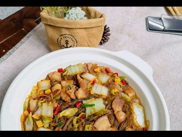 猪肉白菜炖粉条