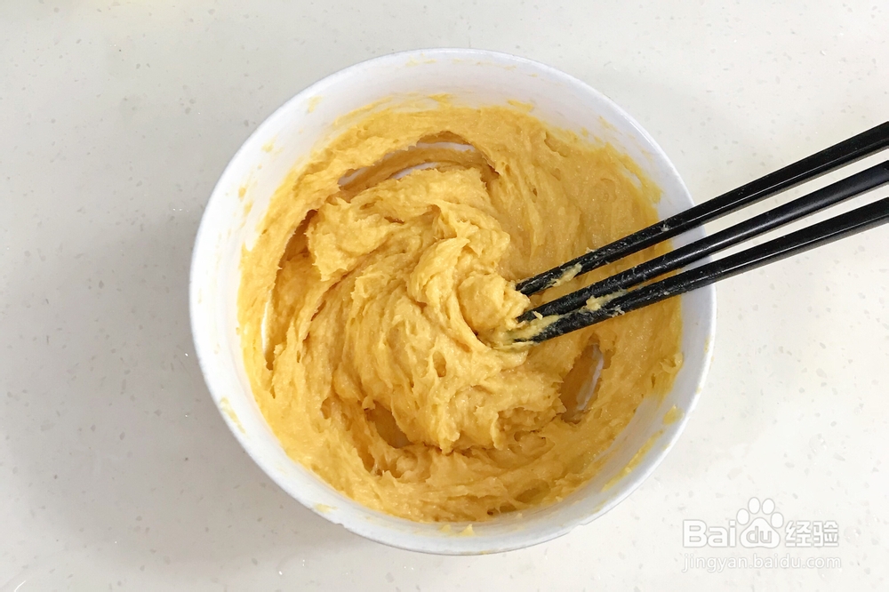 怎么做鸡胸肉三文鱼肠（宝宝辅食）？