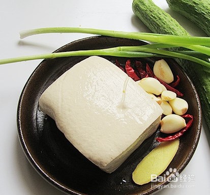 丝瓜炖豆腐的做法
