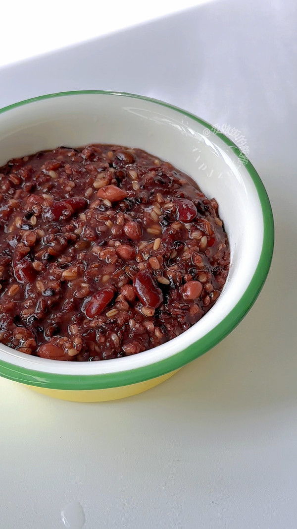 养生黑米八宝粥