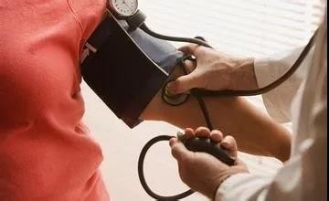 含糖饮料危害多,你知道多少