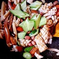 如何做美味的宫保鱿鱼