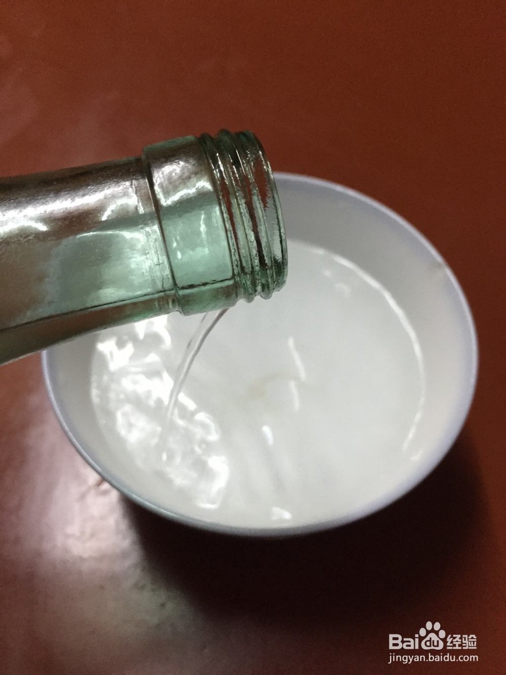 怎样清洗有异味的微波炉