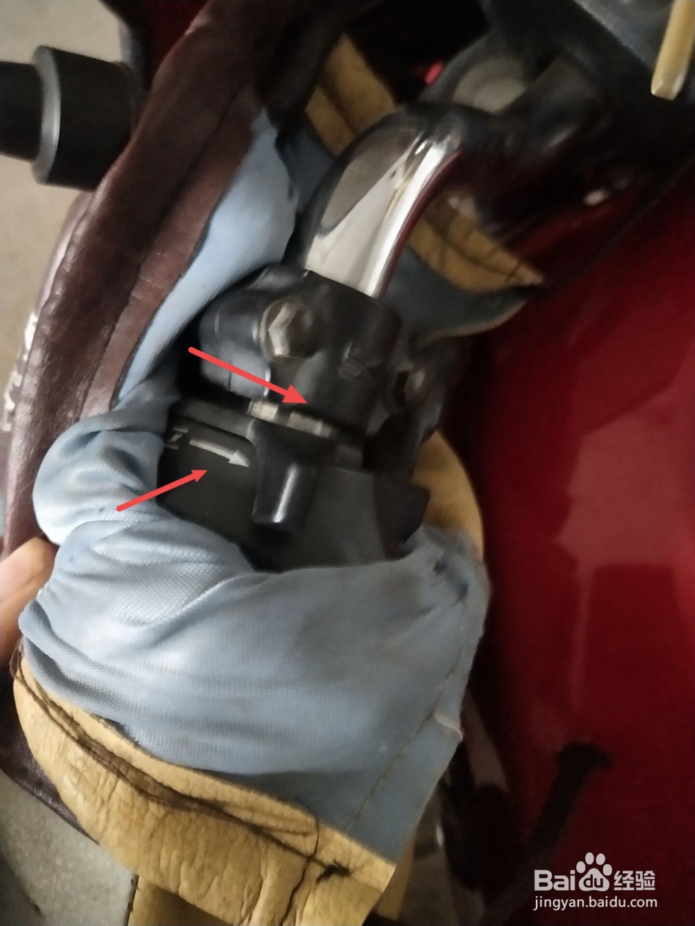 摩托车推着打火技巧