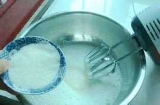 黑加仑蛋糕制作的步骤