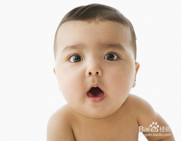 宝宝洗好澡怎样使用爽身粉？