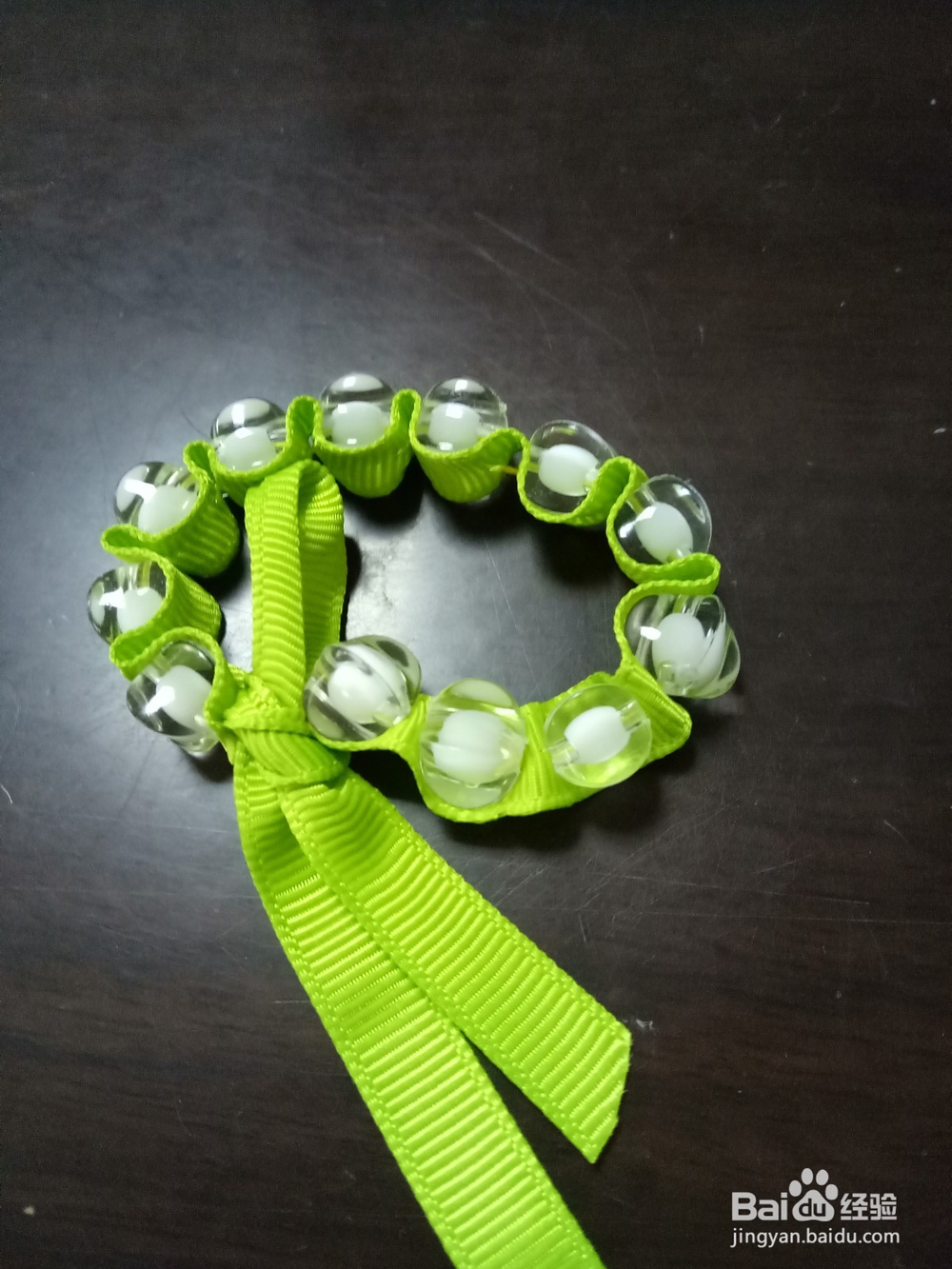 丝带串珠手链的编法