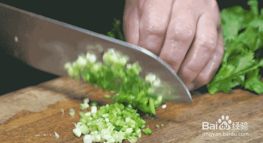 芹菜叶有营养还是茎有营养