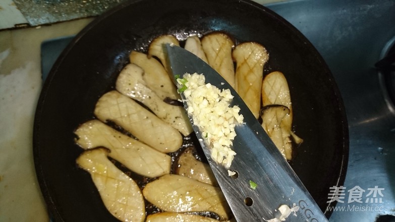 香煎杏鲍菇的做法
