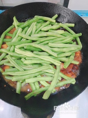 怎么做出超级下饭的红烧肉炖豆角