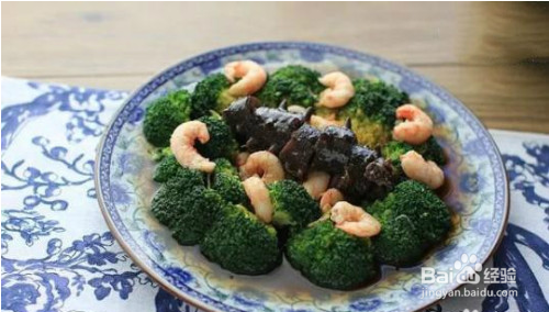 鲍汁西兰花海参的做法