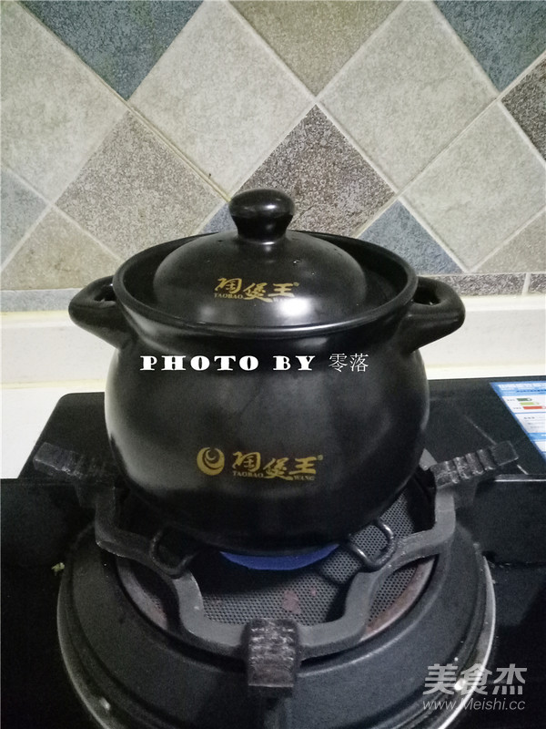 银耳雪梨羹的做法