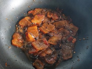 冬笋炒腊肉怎么做