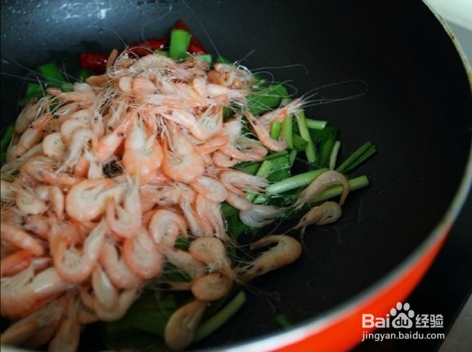 怎样制作韭菜炒小虾？