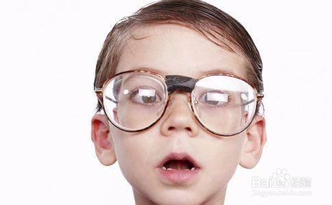 眼睛近视怎么恢复?怎样使眼睛不再近视下去?