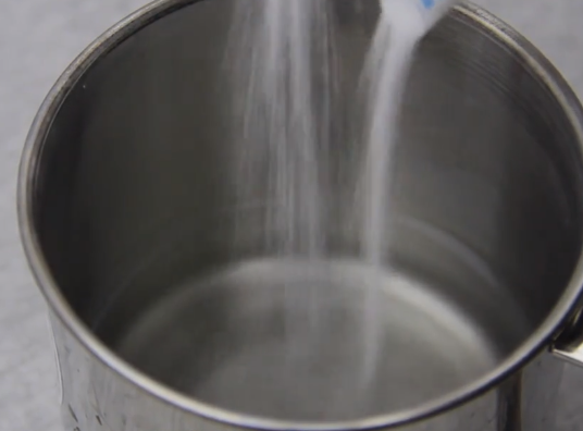 衣服上有香蕉汁怎样才能洗掉?时间已经很长了