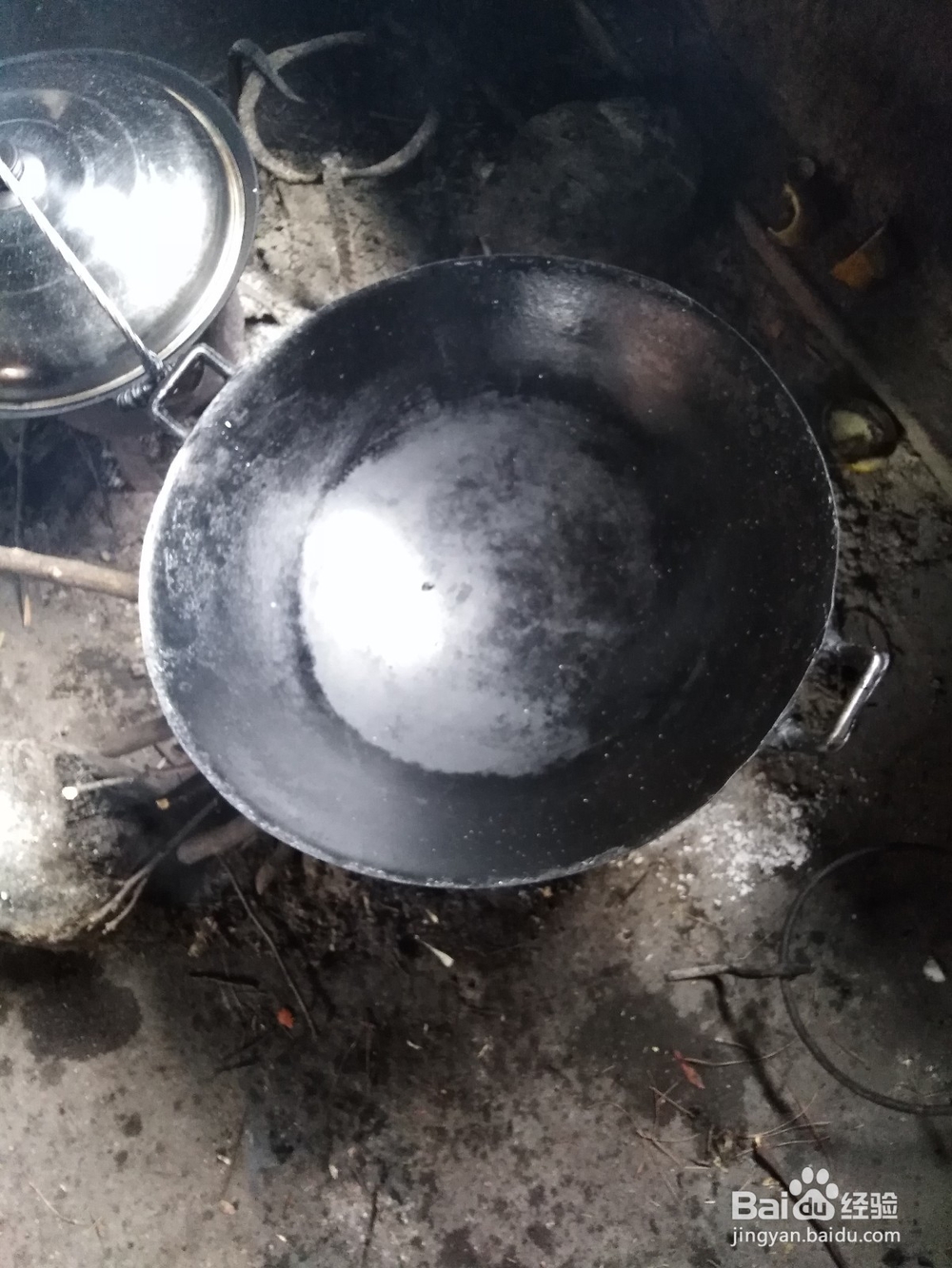 如何制做正宗的全卅醋血鸭？