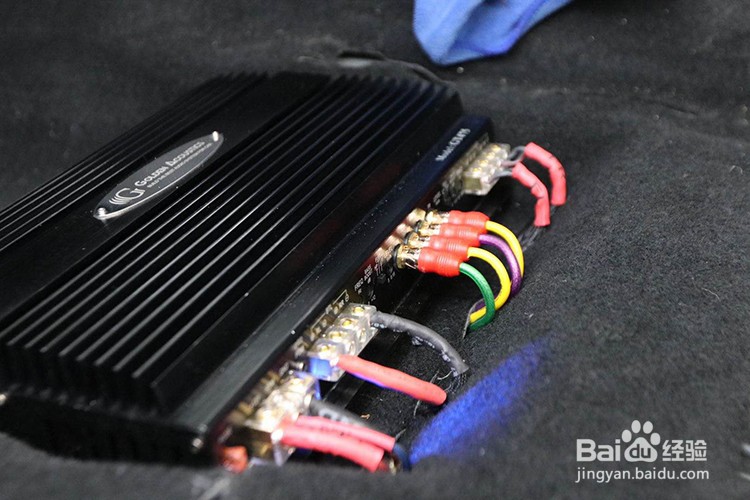 哈尔滨大众速腾汽车音响改装丹拿,大能隔音案例