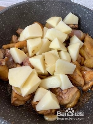怎样做出香喷喷的黄焖鸡
