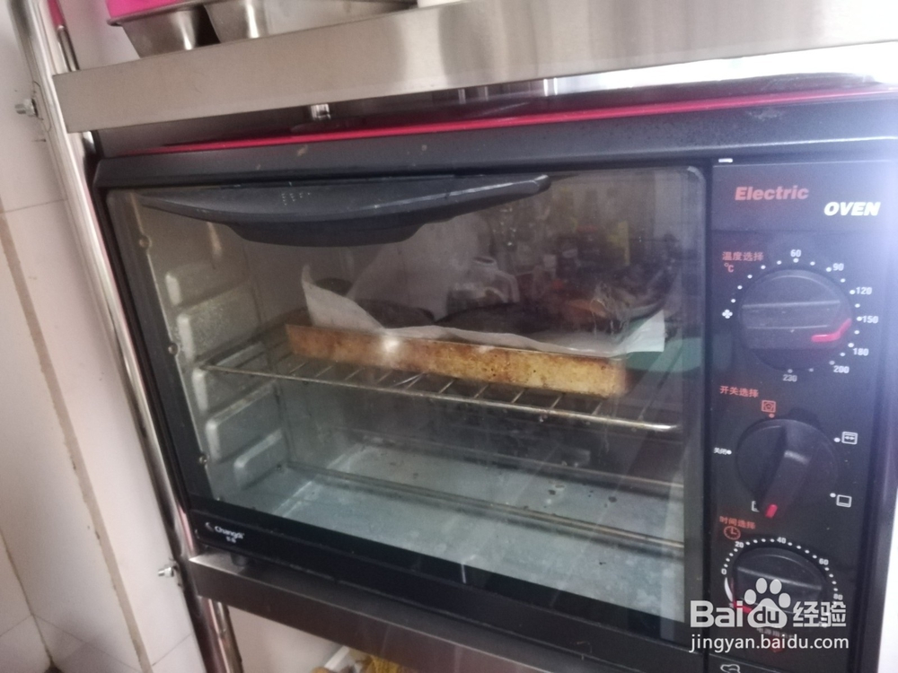 奥尔良烤鸡腿堡的做法