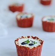 红丝绒燕麦酸奶杯