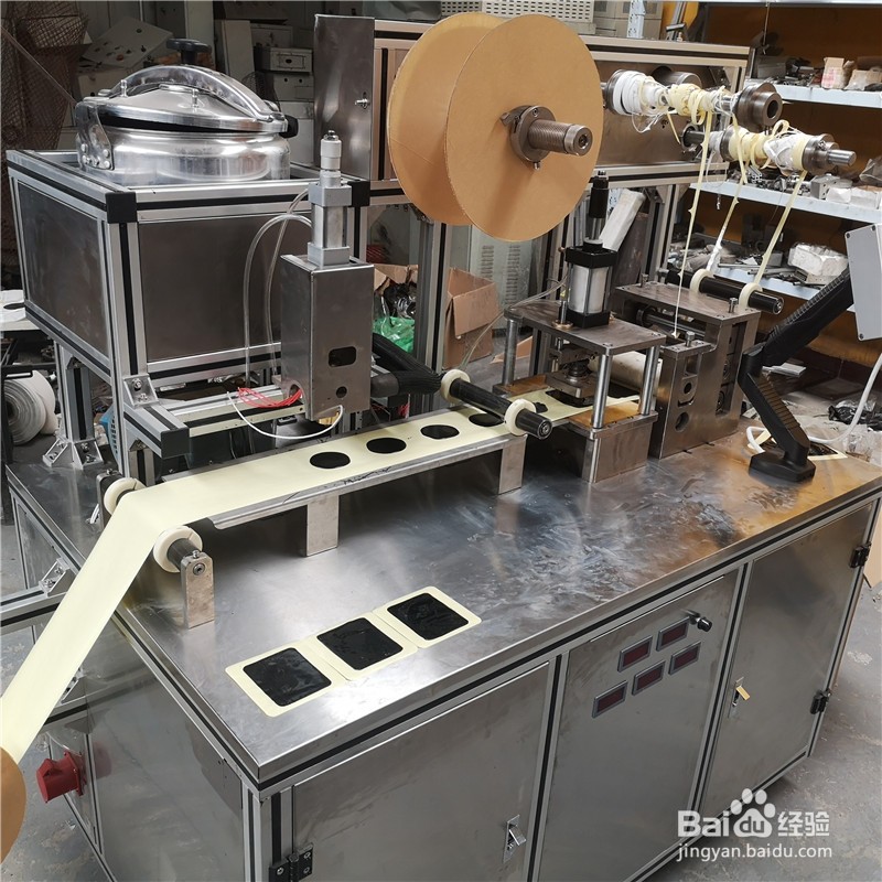 中小型膏药机如何更好的使用