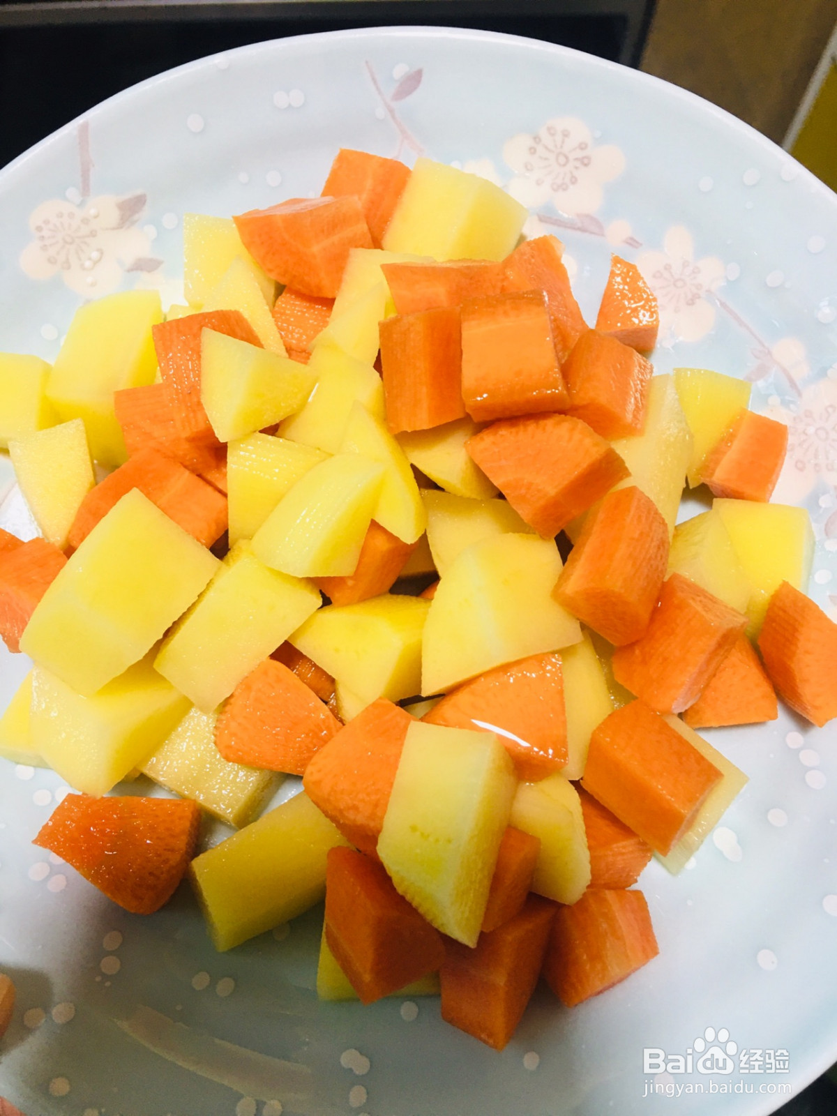 简易版的咖喱鸡肉盖饭的做法