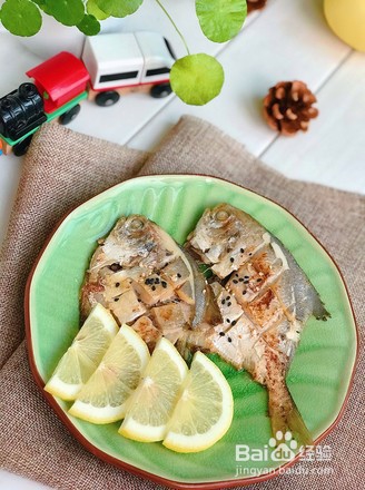 柠檬香煎平鱼的做法