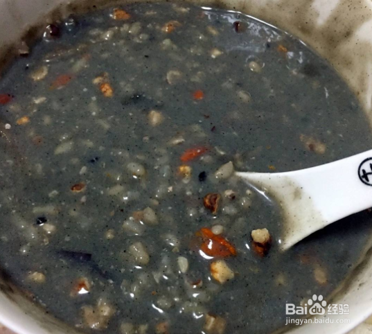 家常菜:黑芝麻核桃粥