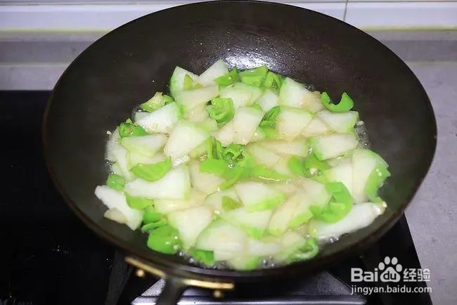 青椒炒冬瓜片
