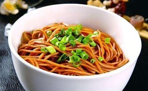 葱油拌面的做法