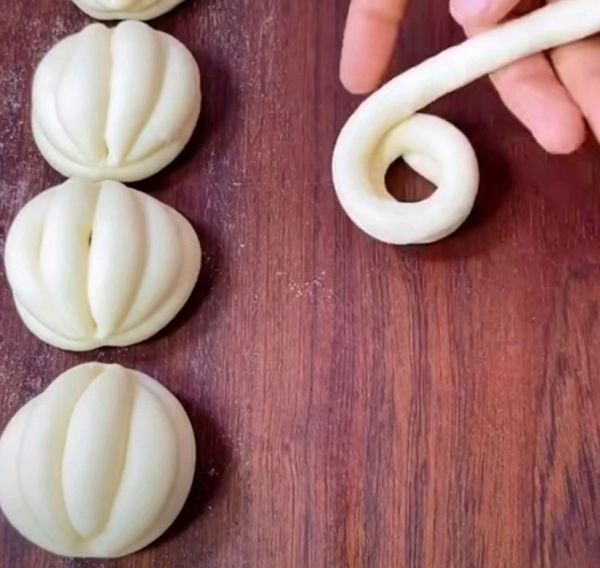 奶香空竹小馒头