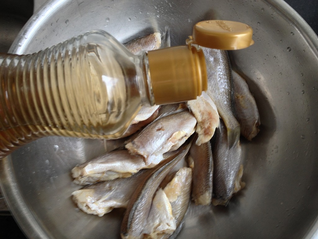 黄花鱼还能这样做？香酥可口的黄花鱼好吃的停不下来