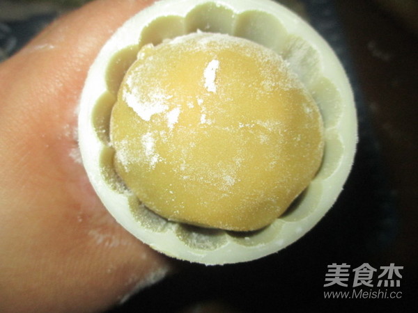 广式豆沙板栗月饼