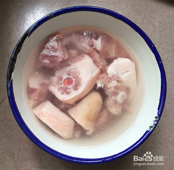 黄酒猪尾煲的制作方法