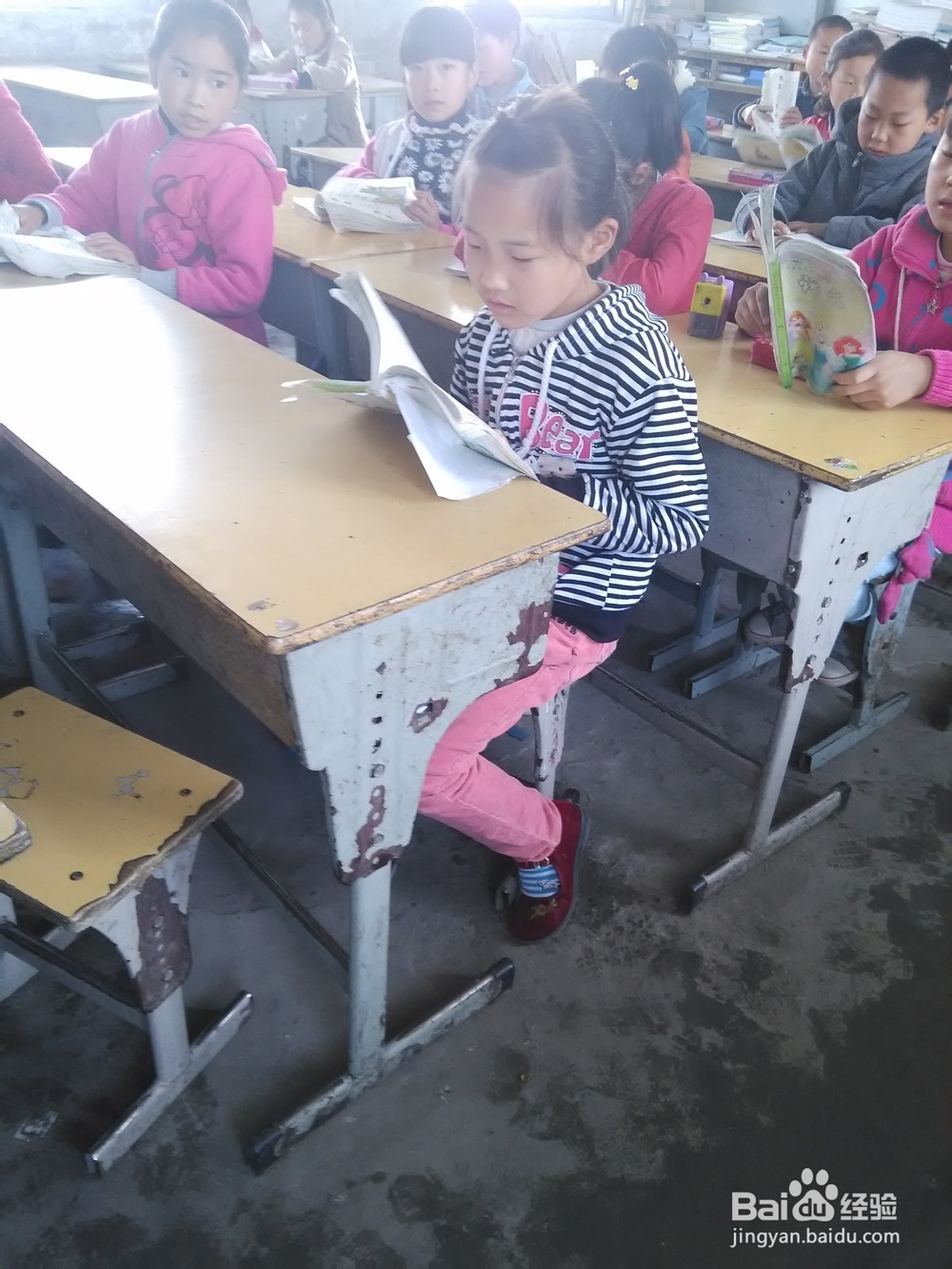 给孩子们创设丰富的学习、生活
