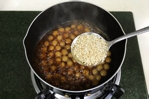 如何做红糖糯米小圆子