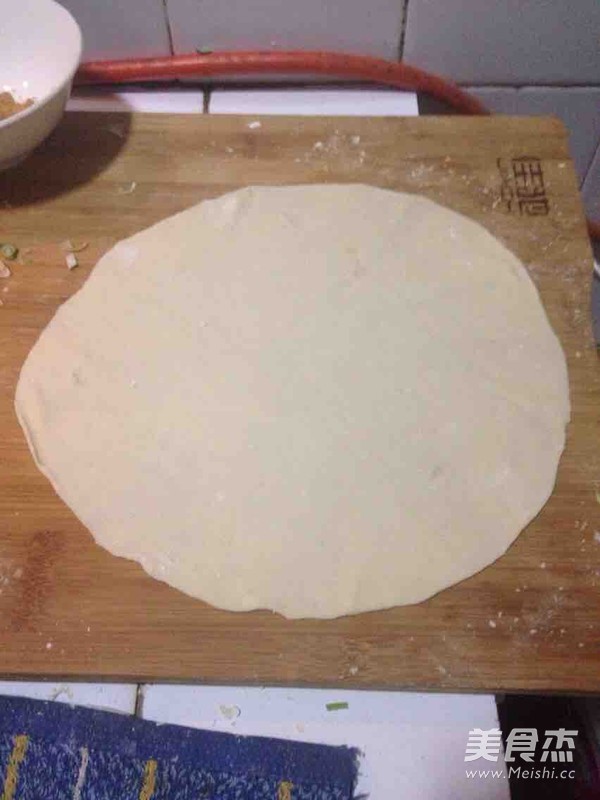 五香葱花饼的做法