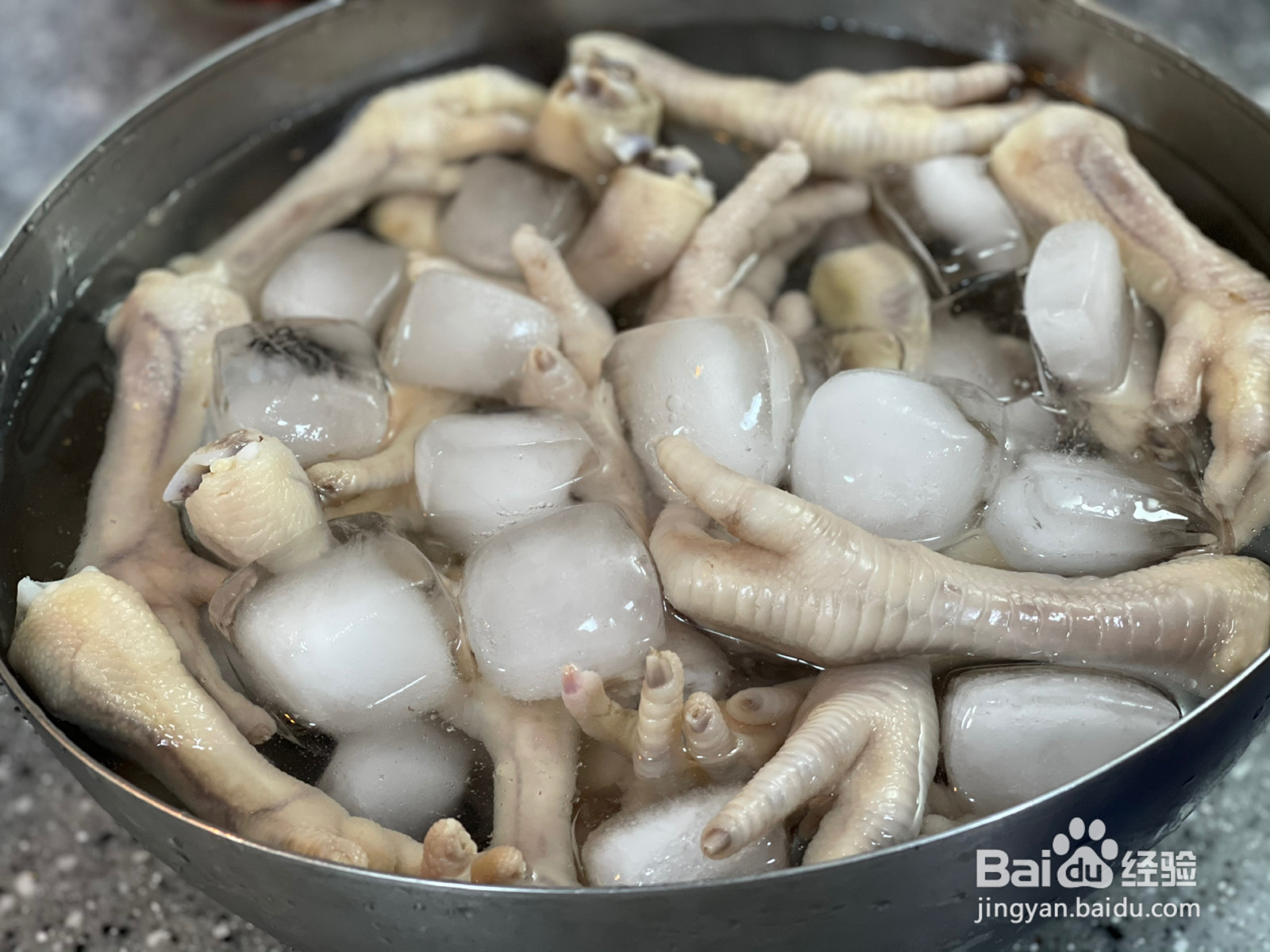 凉拌柠檬凤爪的做法