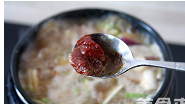 韩式秘制浓香大酱汤