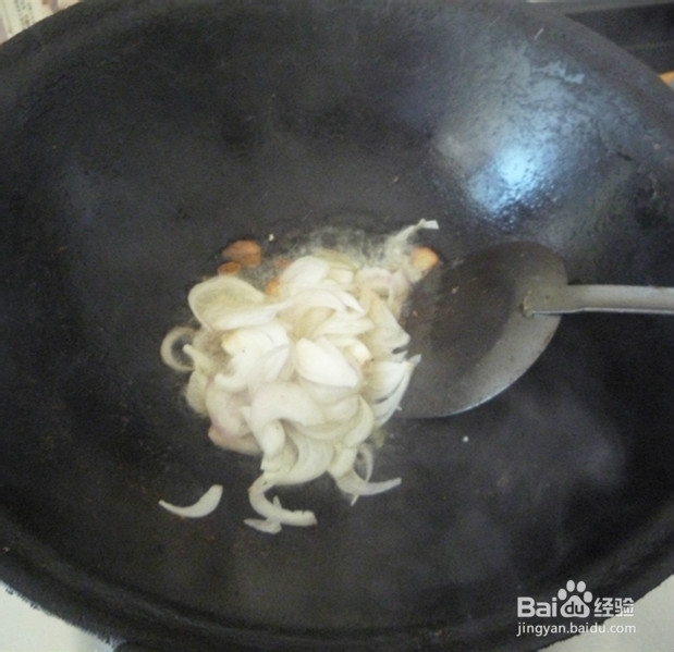 鸡蛋炒饼的做法