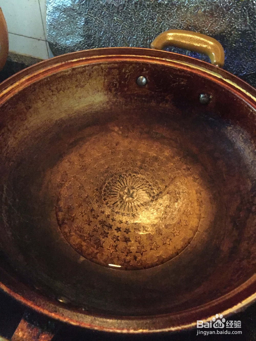 老爸亲传的自创菜——青笋大虾仁