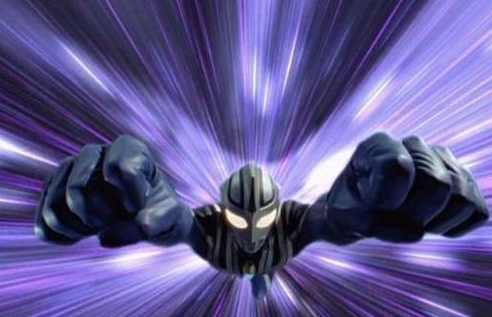 《盖亚奥特曼》女奥特曼的血是什么颜色的