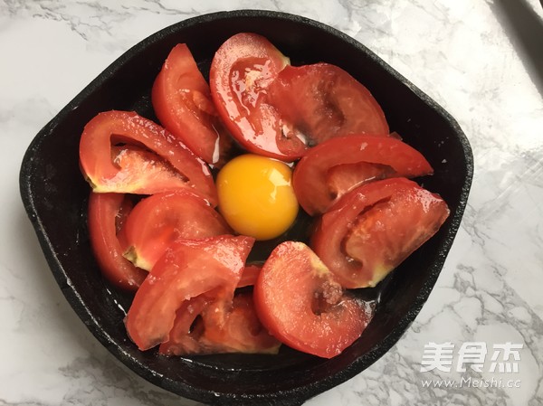 牛油果番茄焗蛋