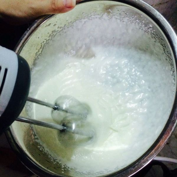 抹茶酸奶慕斯蛋糕
