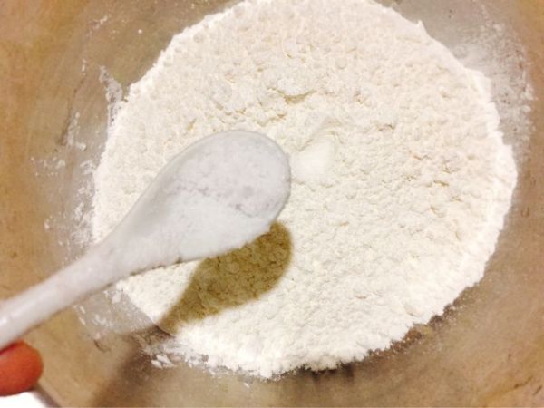 鸡蛋午餐肉卷饼