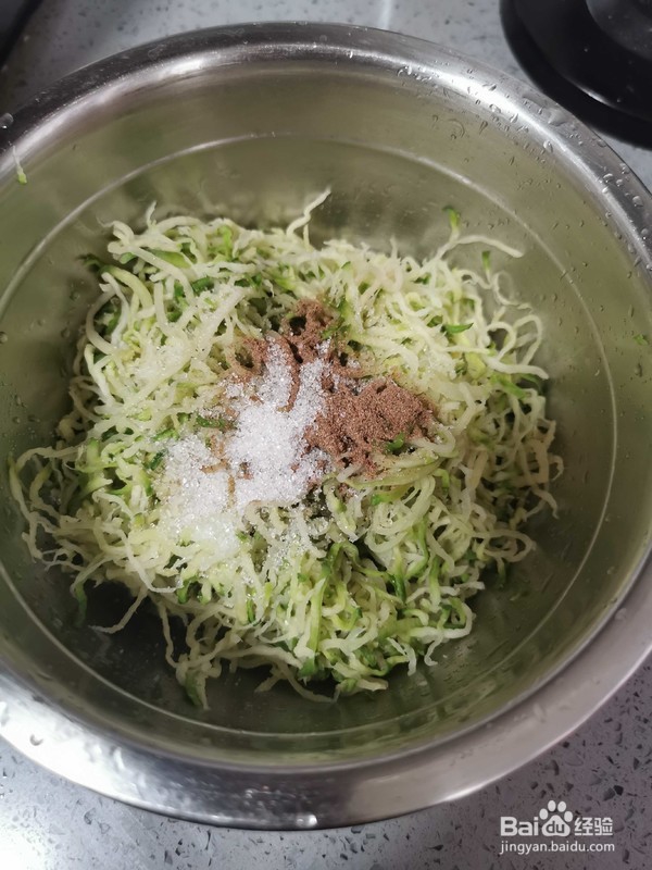 炝拌白萝卜丝的做法